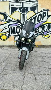 2019 Yamaha MT-10 photo 5