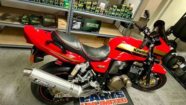 2004 Kawasaki ZR1200-A4 ZRX1200R