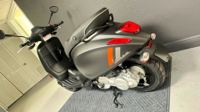 2024 Vespa Sprint 50 S photo 10