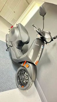 2024 Vespa Sprint 50 S photo 9